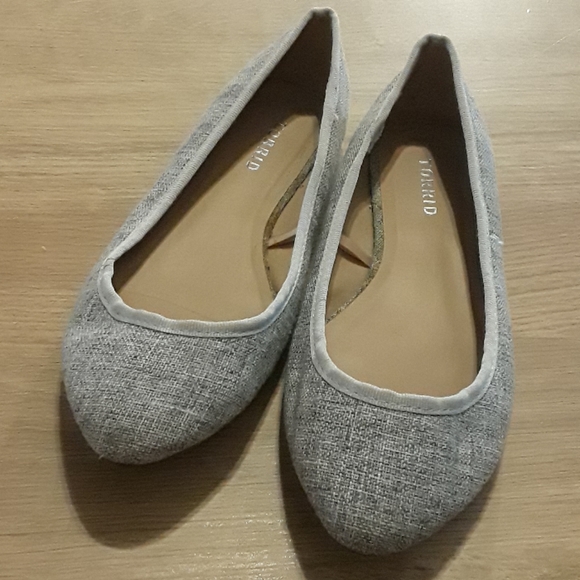 torrid Shoes - Torrid 10w linen ballet flats